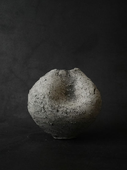 聖域なき巣 | Forsaken