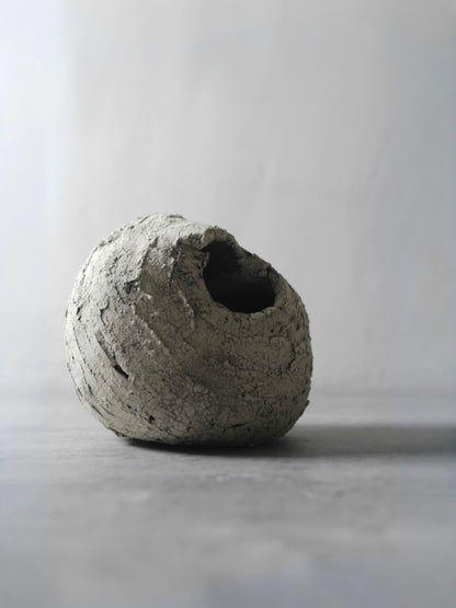 聖域なき巣 | Forsaken